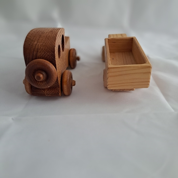 Vintage Style Wooden Toy Cars - Picture 8 of 12